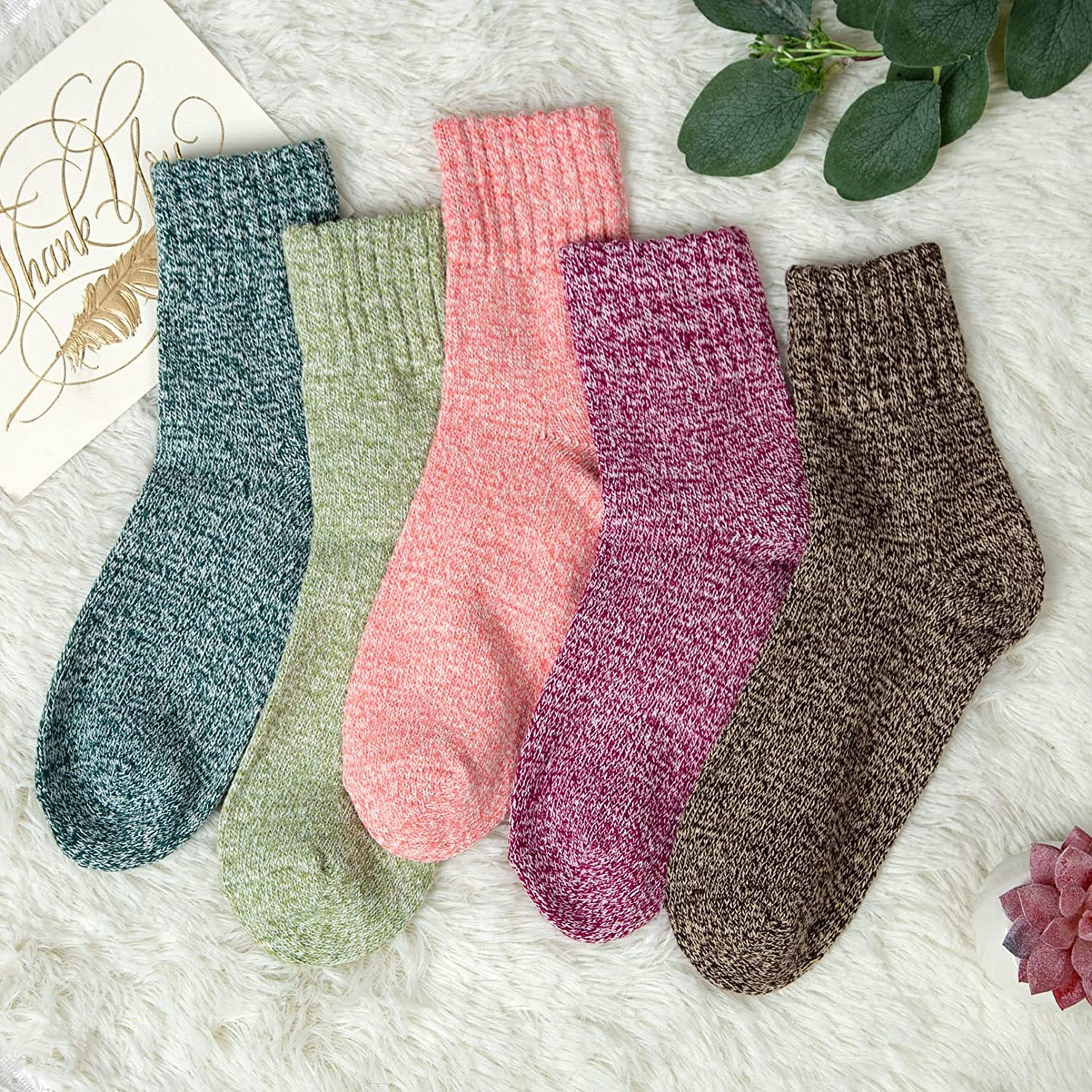 Womens Wool Socks, 5 Pairs Vintage Thick Knit Winter Warm Socks for Women Men Gifts