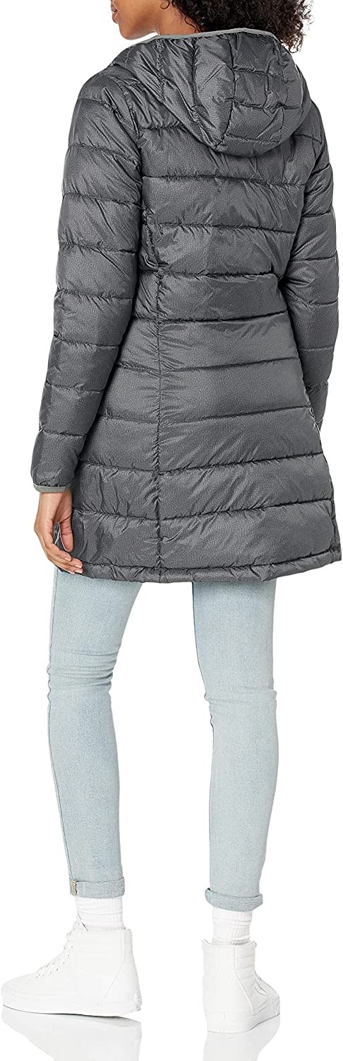 Amazon Essentials Women s Lightweight Water-Resistant Hooded Puffer Coat (Available in Plus Size)