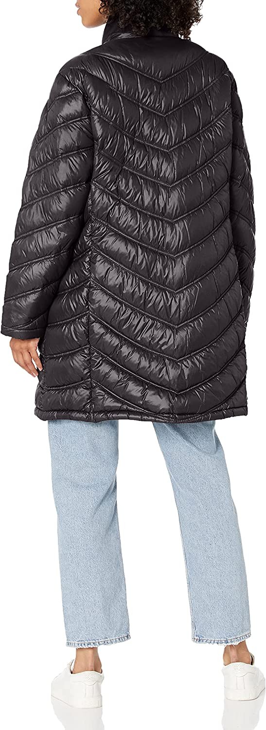 Calvin Klein Women s Chevron Quilted Packable Down Jacket (Standard and Plus)
