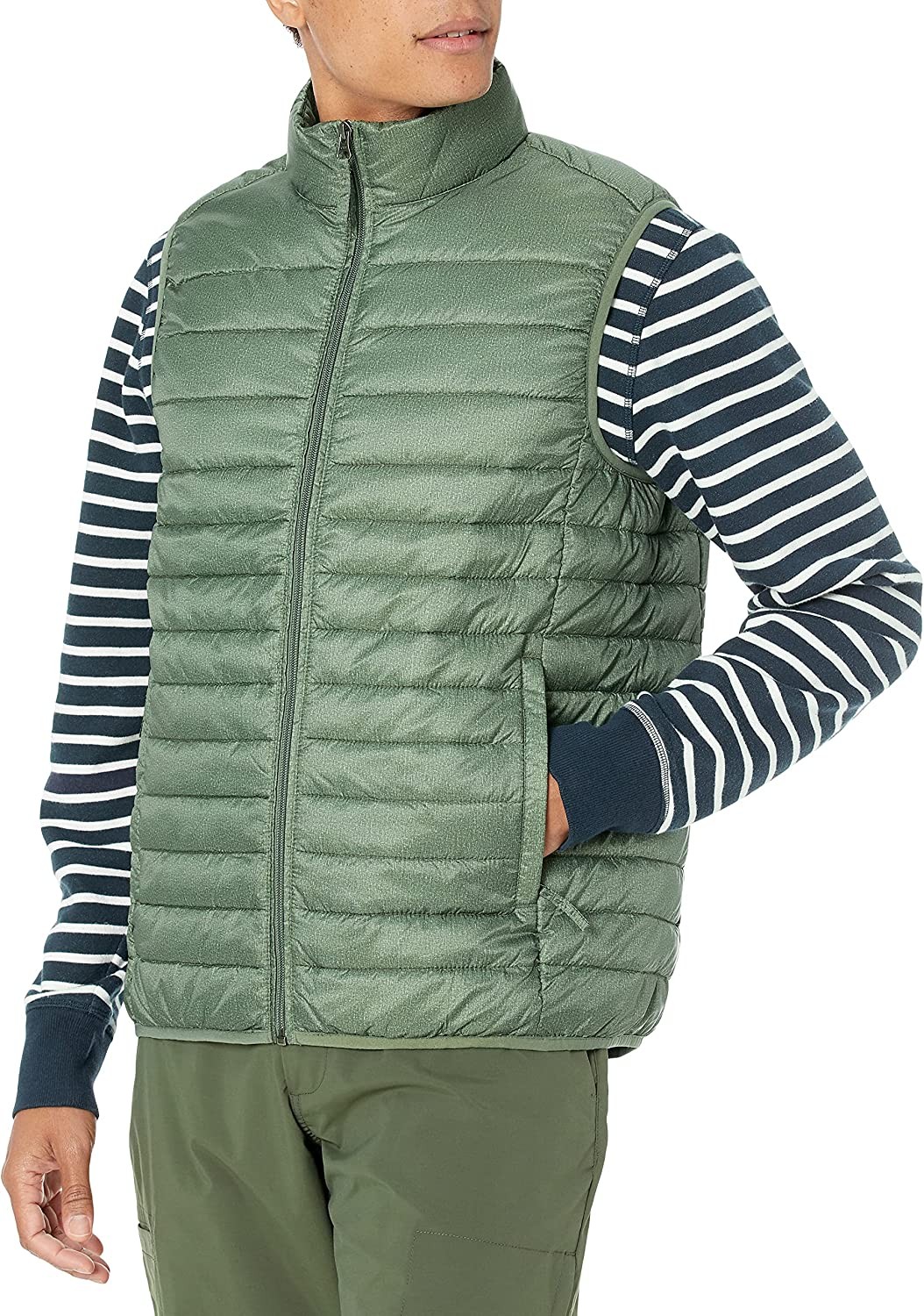 Amazon Essentials Men s Lightweight Water-Resistant Packable Puffer Vest