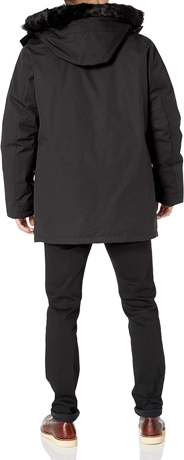 UGG Men s Butte Parka